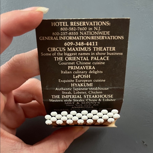 Vintage Caesars Atlantic City Matchbook nostalgic movie props - Picture 5 of 7